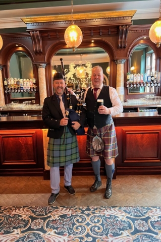 Hire a bagpiper in ireland